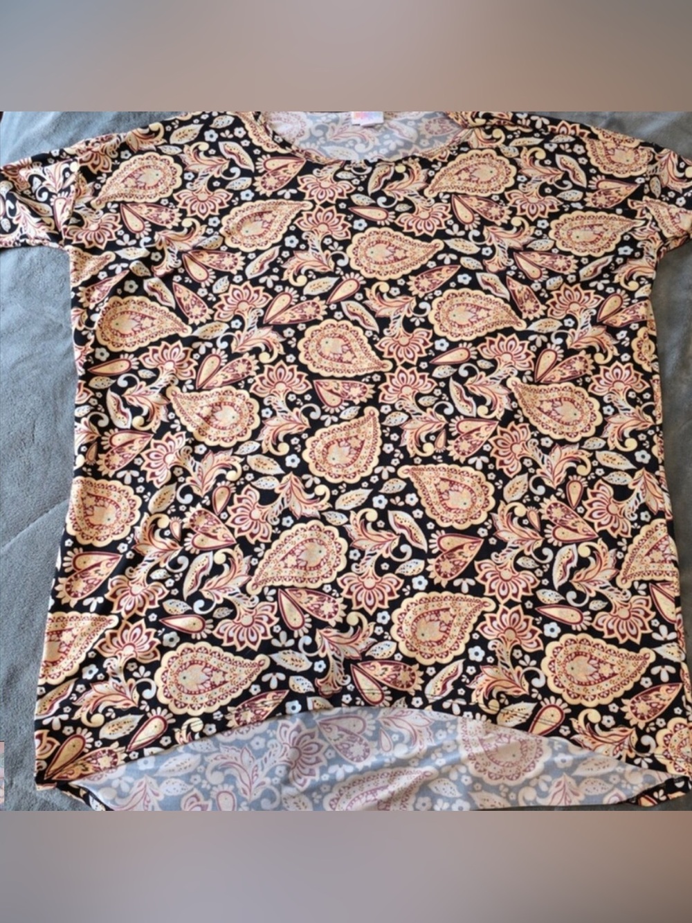 LuLaRoe Men's Short-Sleeve Paisley Shirt in Black, Cream and Tan
